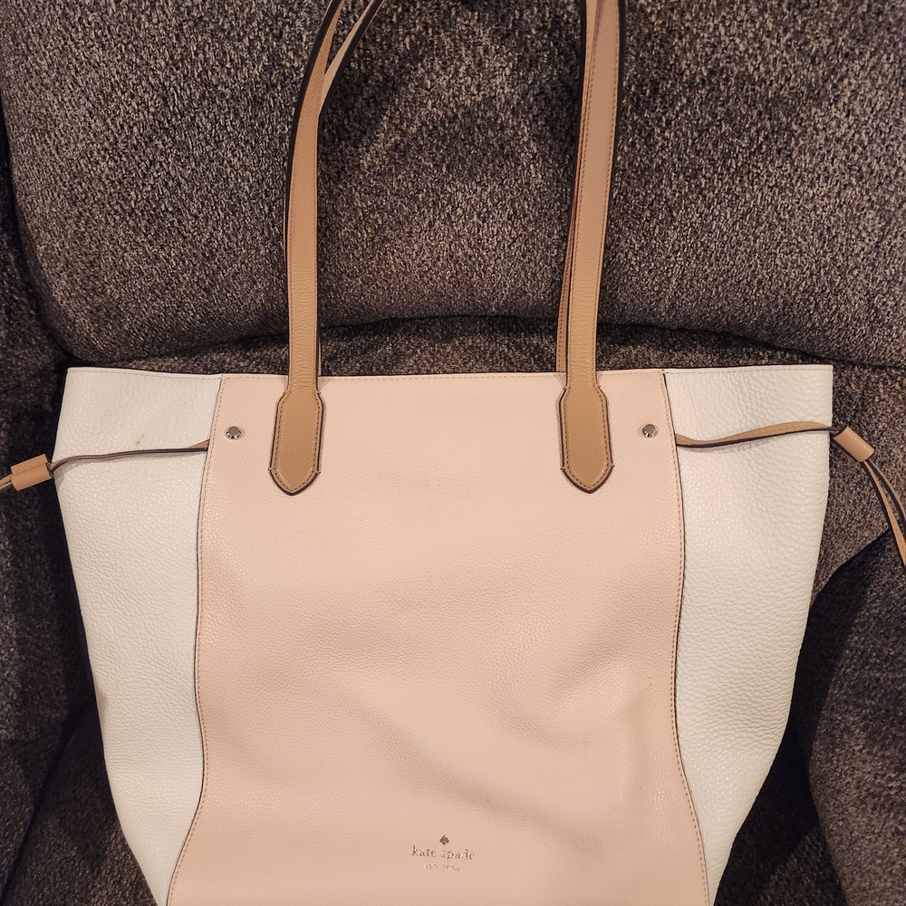Kate Spade Beige and White Tote Bag